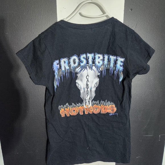 Gildan Black Tee with Blue Vintage Car and Tree Graphic - Picture 4 of 4